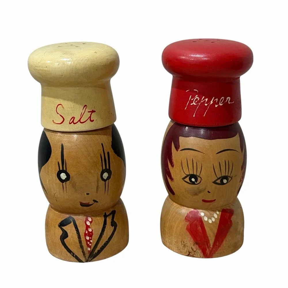 Vintage Wooden Salty & Peppy Salt & Pepper Shakers 5